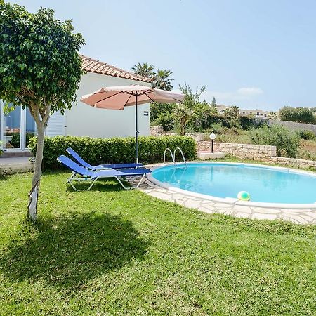 Chill And Relax In A Home With Pool Near The Beach Almirida Buitenkant foto