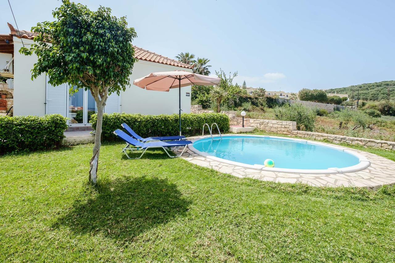 Chill And Relax In A Home With Pool Near The Beach Almirida Buitenkant foto