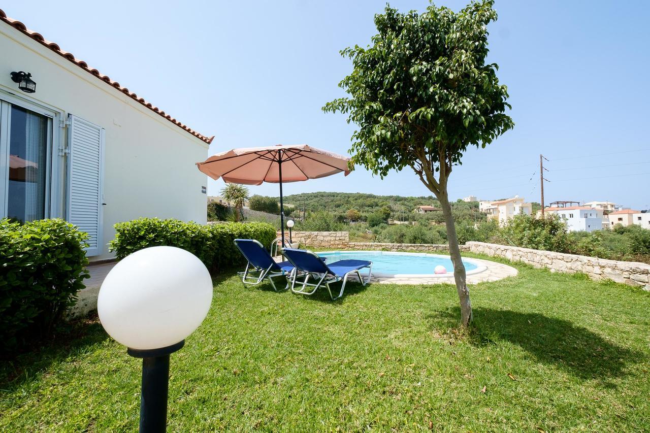 Chill And Relax In A Home With Pool Near The Beach Almirida Buitenkant foto