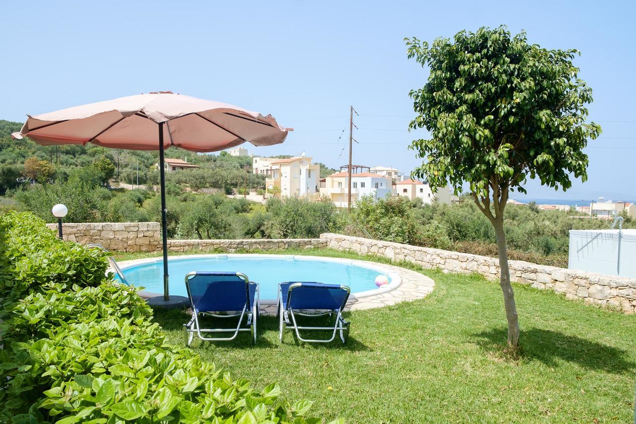 Chill And Relax In A Home With Pool Near The Beach Almirida Buitenkant foto